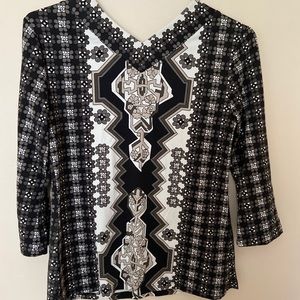 J McLaughlin shirt, size small